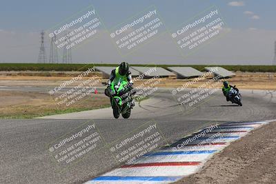 media/Sep-04-2023-Lets Ride (Mon) [[34443f911e]]/B Group/1220pm (Wheelie Bump)/